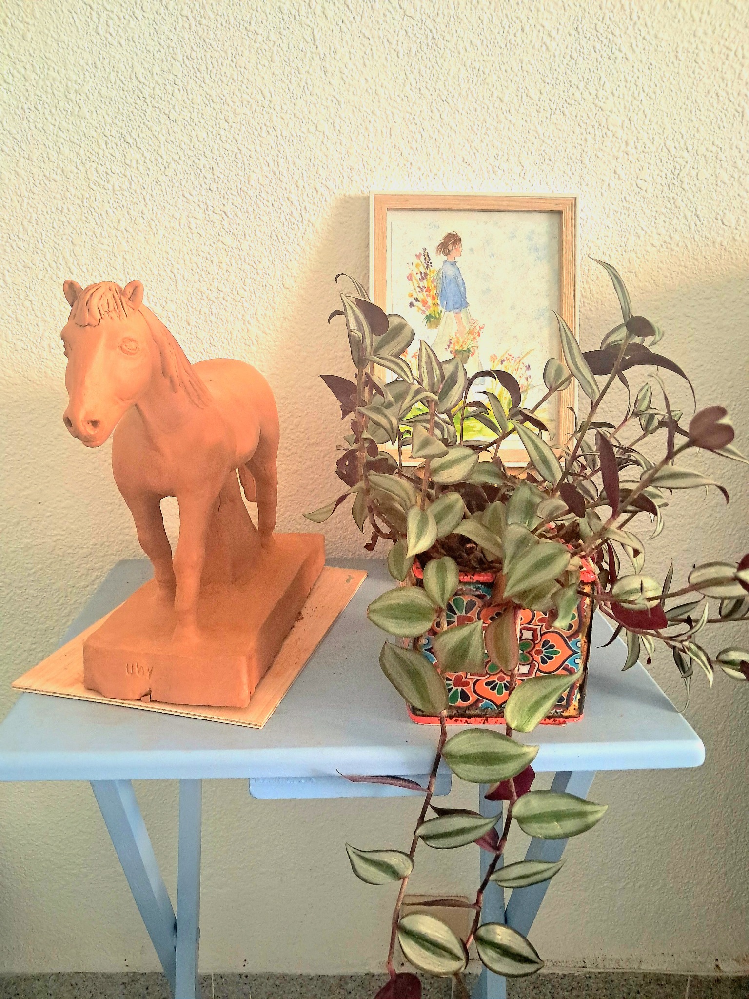 Escultura de caballo realizada por Uby Muñoz